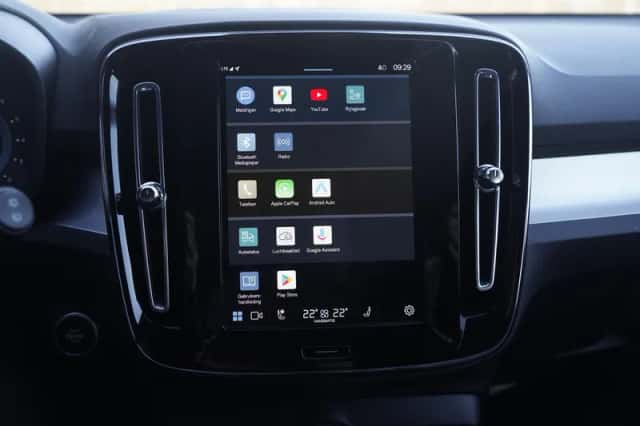 Volvo XC40 (2025) thumbnail 24