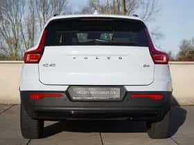 Volvo XC40 (2025) thumbnail 5