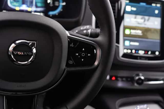 Volvo XC90 (2024) thumbnail 20