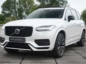 Volvo XC90 (2024) thumbnail 24