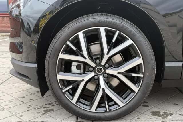 Volvo EX30 (2026) thumbnail 4
