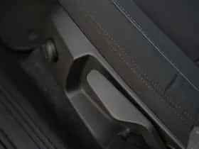 Volvo EX40 (2025) thumbnail 15