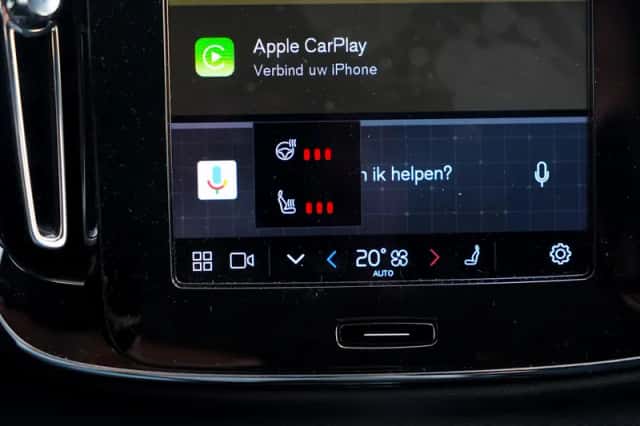 Volvo EX40 (2025) thumbnail 26