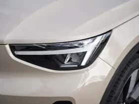 Volvo EX40 (2025) thumbnail 4