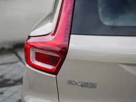 Volvo EX40 (2025) thumbnail 8