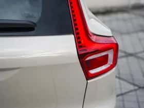 Volvo EX40 (2025) thumbnail 9