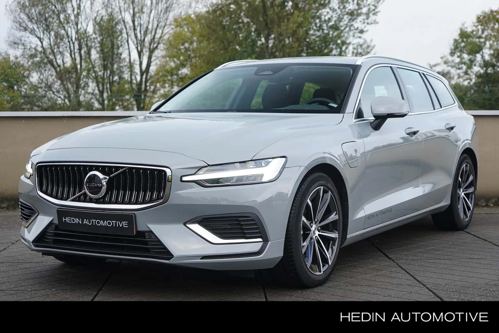 Volvo V60 (2024) — foto 1