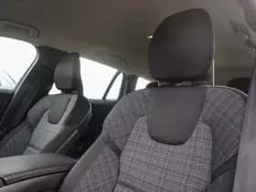 Volvo V60 (2024) thumbnail 15