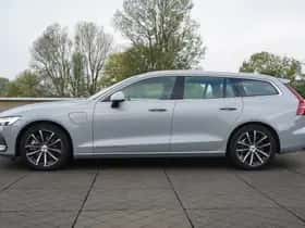 Volvo V60 (2024) thumbnail 3