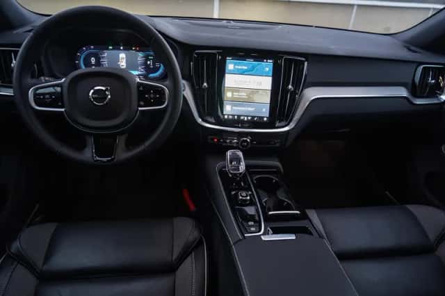 Volvo V60 (2025) thumbnail 13