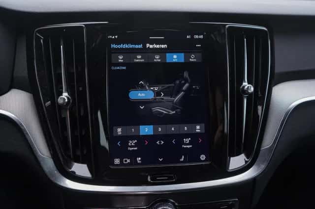 Volvo V60 (2025) thumbnail 24