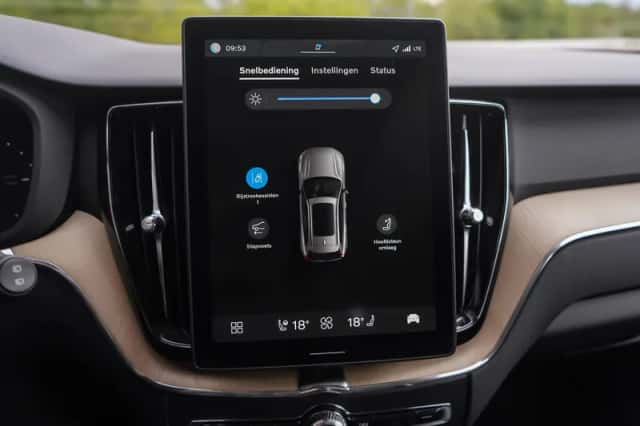 Volvo XC60 (2025) thumbnail 22