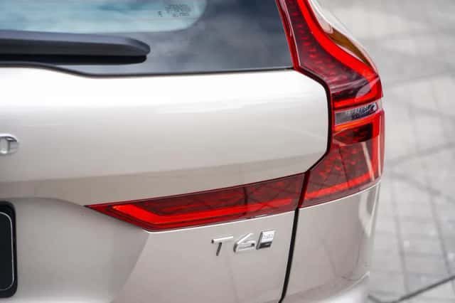 Volvo XC60 (2025) thumbnail 9