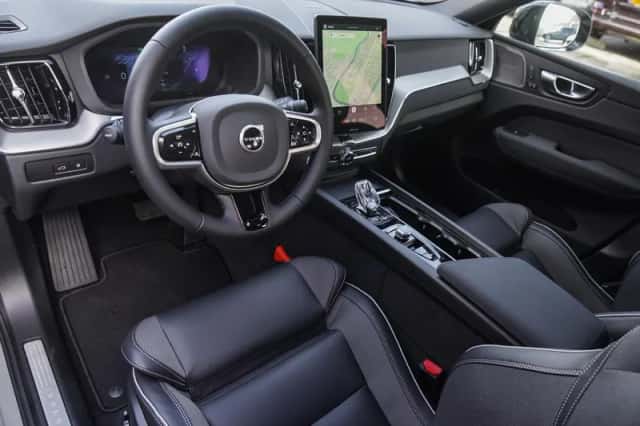 Volvo XC60 (2026) thumbnail 11