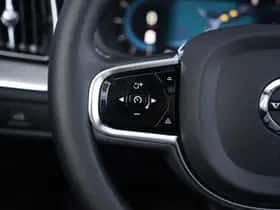Volvo XC60 (2024) thumbnail 15
