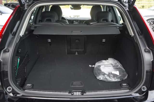 Volvo XC60 (2024) thumbnail 21