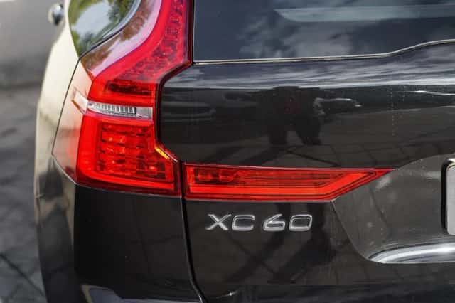 Volvo XC60 (2024) thumbnail 5