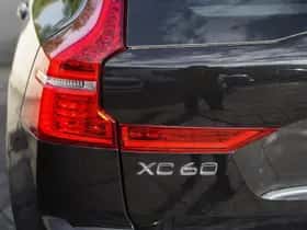 Volvo XC60 (2024) thumbnail 5