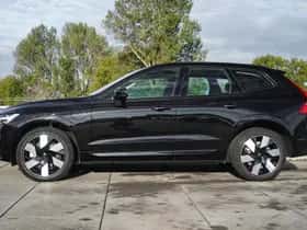 Volvo XC60 (2024) thumbnail 7