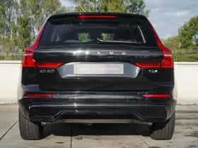 Volvo XC60 (2024) thumbnail 8