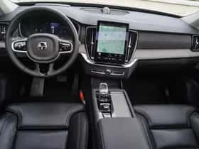 Volvo XC90 (2025) thumbnail 13