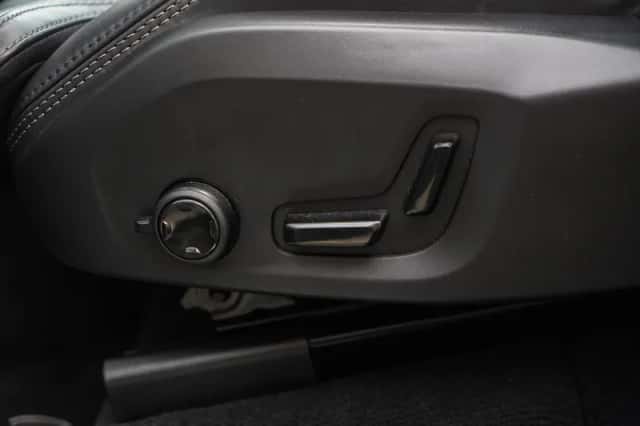 Volvo XC90 (2025) thumbnail 16