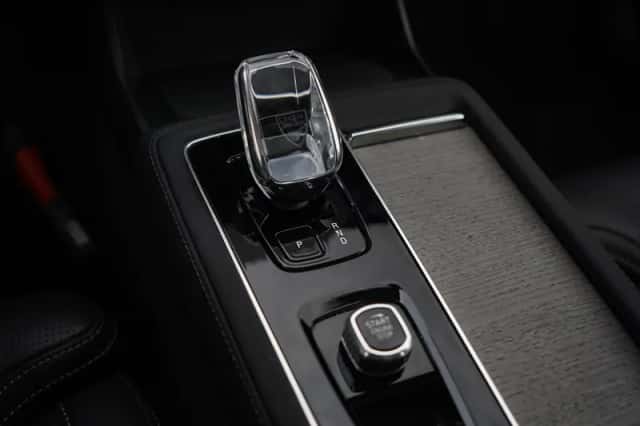 Volvo XC90 (2025) thumbnail 28