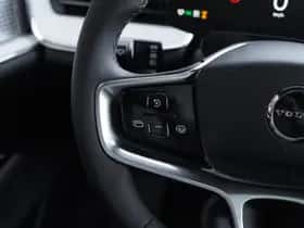 Volvo EX90 (2025) thumbnail 15