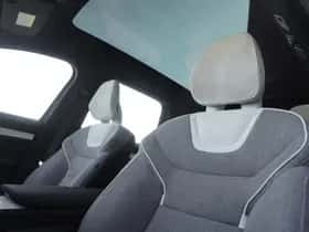 Volvo EX90 (2025) thumbnail 17