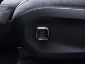 Volvo EX90 (2025) thumbnail 18