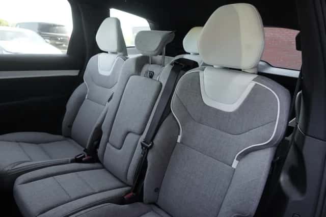 Volvo EX90 (2025) thumbnail 20
