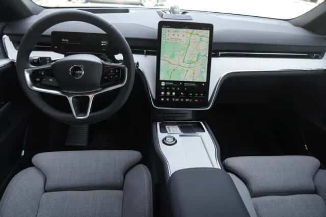 Volvo EX90 (2025) thumbnail 3