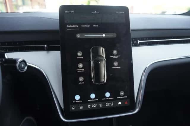 Volvo EX90 (2025) thumbnail 27