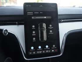 Volvo EX90 (2025) thumbnail 27