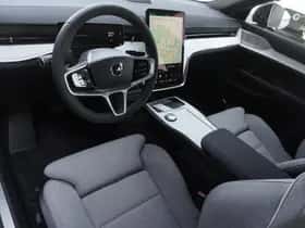 Volvo EX90 (2025) thumbnail 9