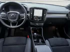 Volvo EX40 (2025) thumbnail 13