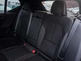 Volvo EX40 (2025) thumbnail 14