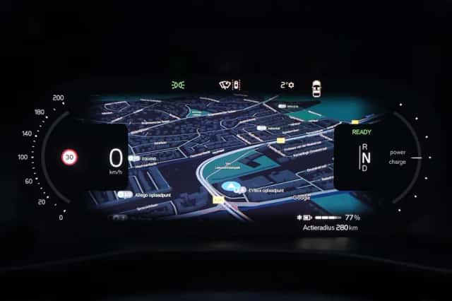 Volvo EX40 (2025) thumbnail 18