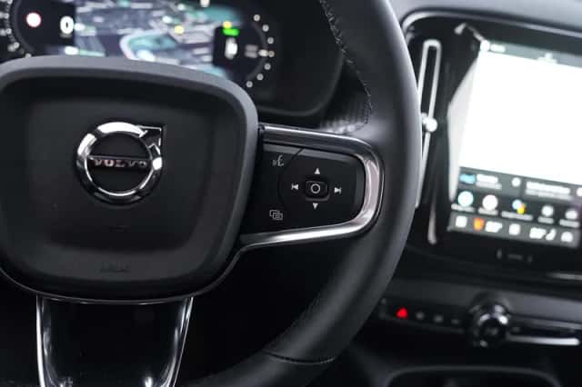 Volvo EX40 (2025) thumbnail 20