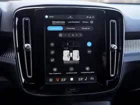 Volvo EX40 (2025) thumbnail 23