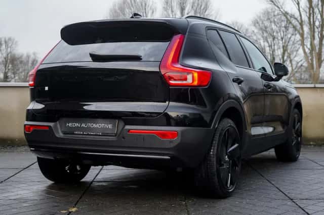 Volvo EX40 (2025) thumbnail 6
