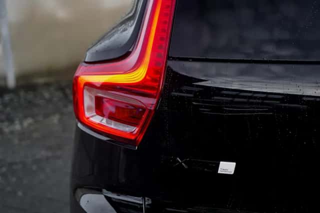 Volvo EX40 (2025) thumbnail 8