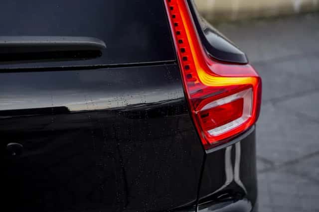 Volvo EX40 (2025) thumbnail 9