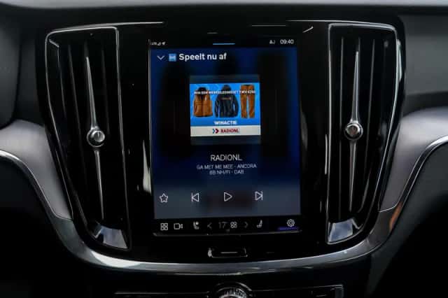 Volvo V60 (2023) thumbnail 21