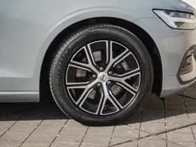 Volvo V60 (2023) thumbnail 7