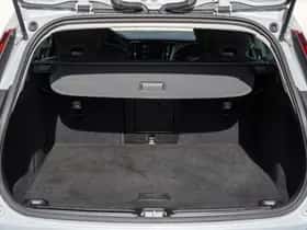 Volvo V60 (2023) thumbnail 10