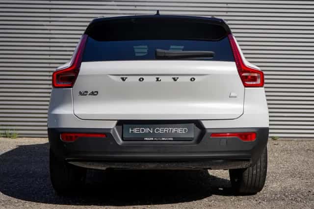 Volvo XC40 (2021) thumbnail 5