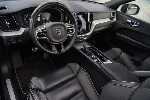 Volvo XC60 (2021) thumbnail 12
