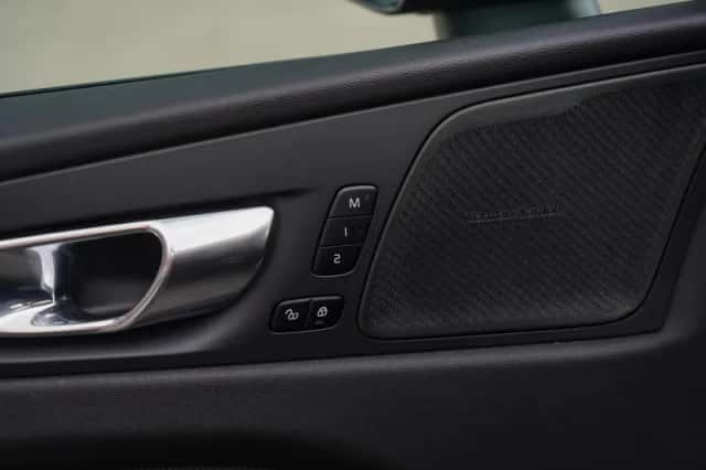 Volvo XC60 (2021) thumbnail 15