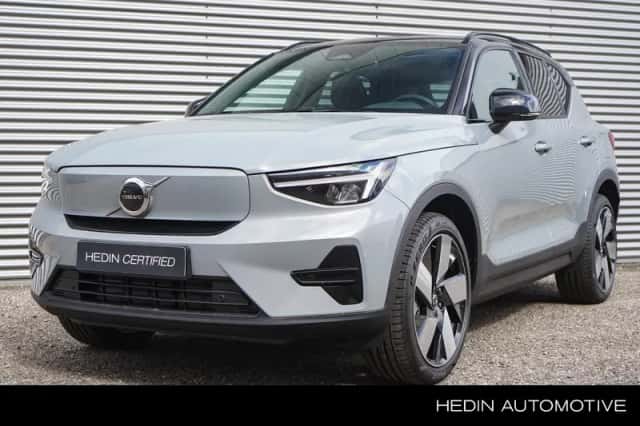 Volvo EX40 (2026) thumbnail 1